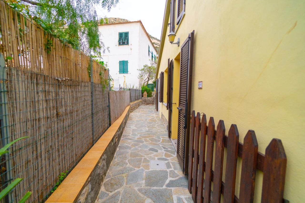 Apartmán Casa Pepe - Goelba Pomonte Exteriér fotografie